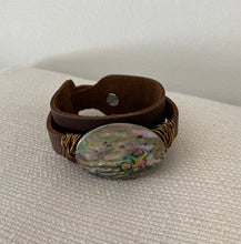 Load image into Gallery viewer, Leather Cuff Abalone Bracelet
